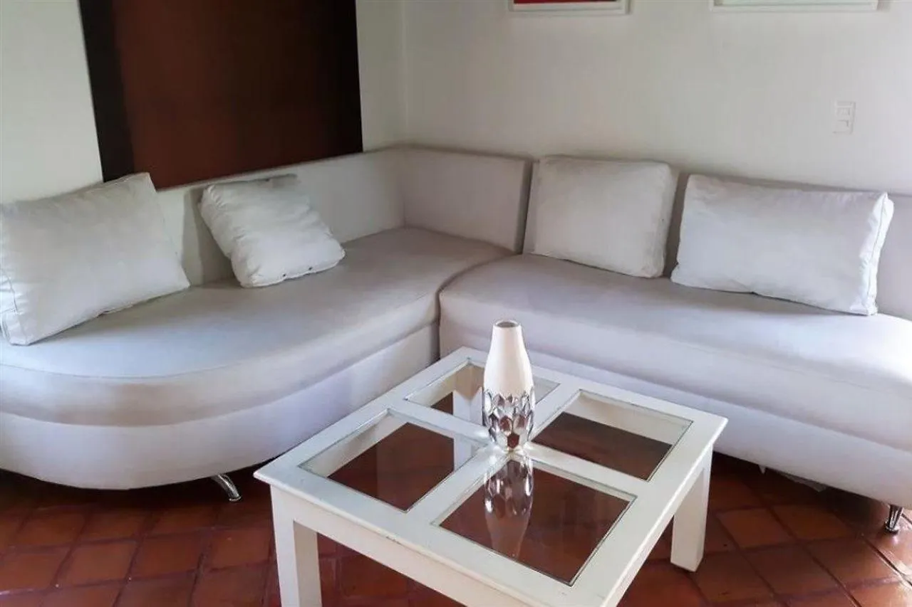 Apartment Suites Rosas Cancun