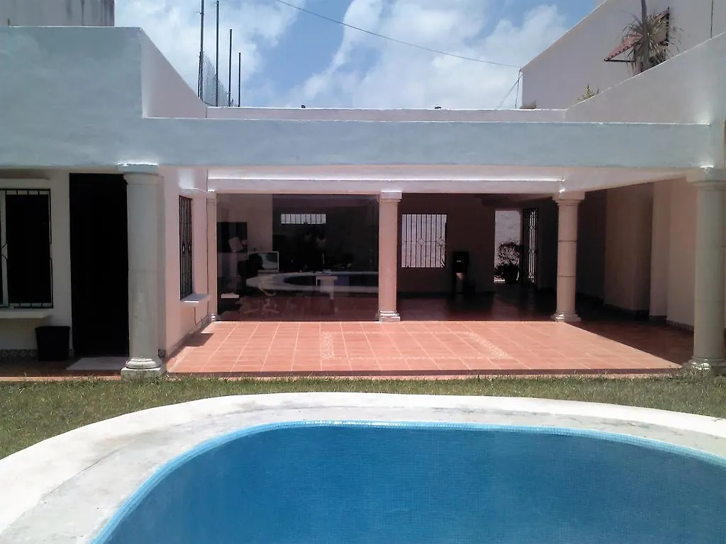 Apartment Suites Rosas Cancun