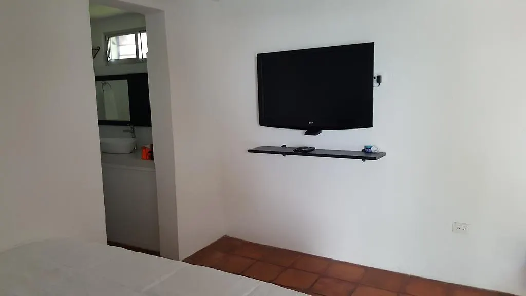 Suites Rosas Cancun