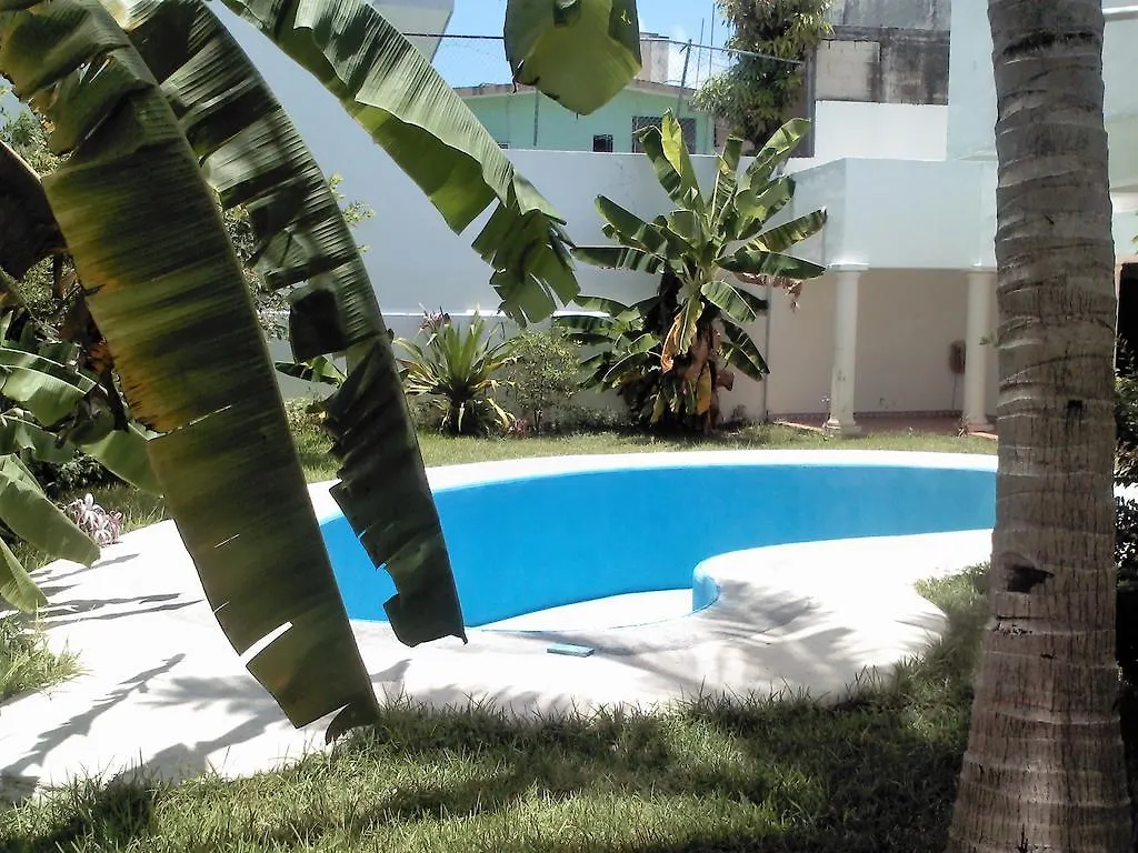 Suites Rosas Cancun